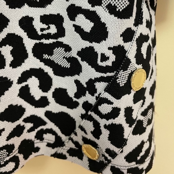 NEW  Marc New York  (Andrew Marc)  Leopard print in black+white sweater. M - Picture 3 of 12